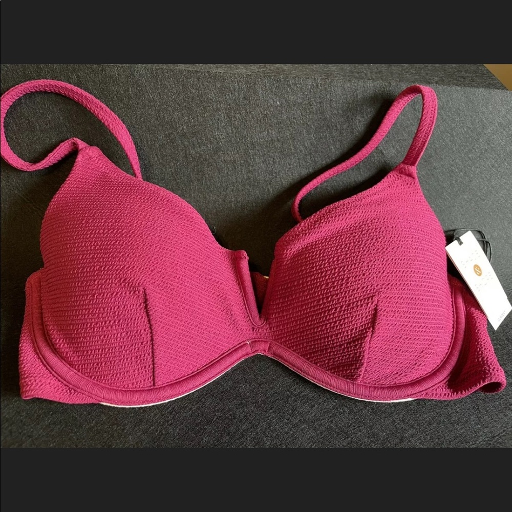 Shade and shore bikini top berry 36DDD 36F